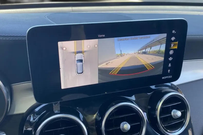 Mercedes-Benz GLC 300 din 2021 cu 29.607 km - oferta MER175540 - foto 21