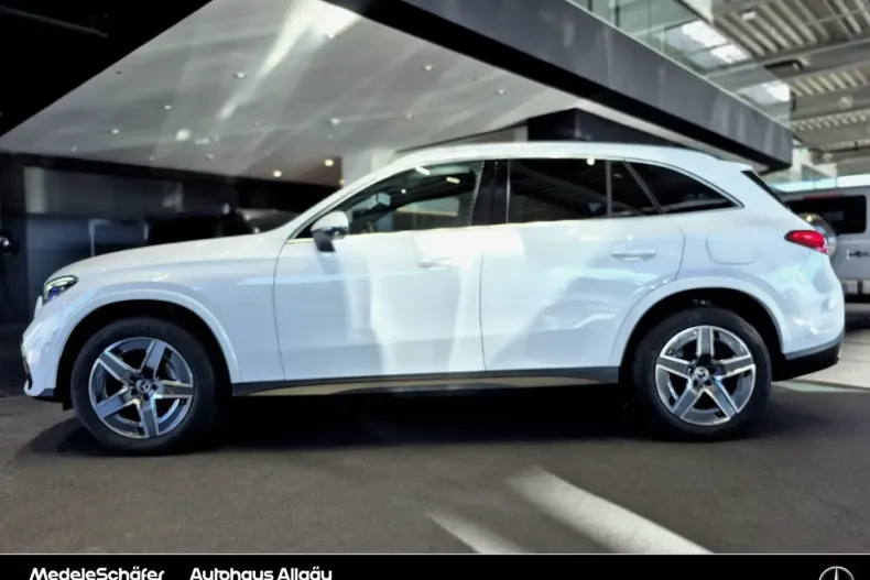 Mercedes-Benz GLC 400 din 2024 cu 41.979 km - oferta MER175547 - foto 2