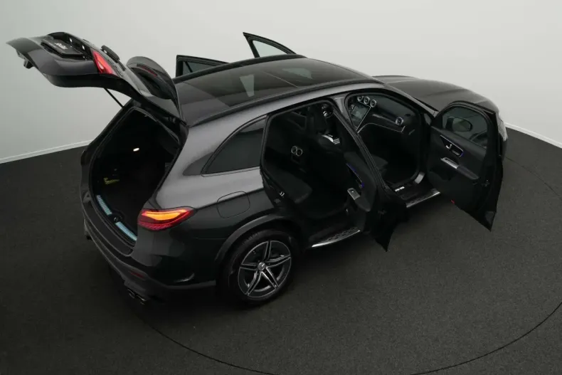 Mercedes-Benz GLC 43 AMG din 2024 cu 12.715 km - oferta MER175548 - foto 13