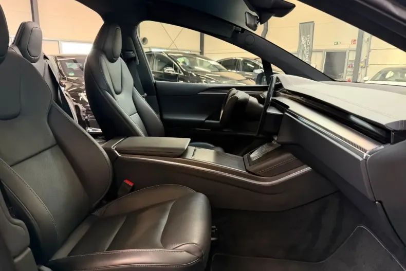 Tesla Model X din 2023 cu 22.000 km - oferta TES175566 - foto 4