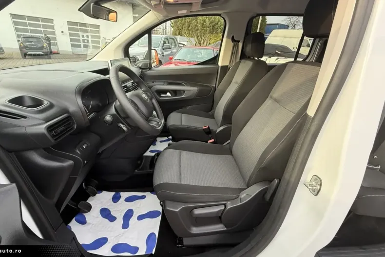 Toyota Proace City din 2024 cu 19.300 km - oferta TOY175567 - foto 10