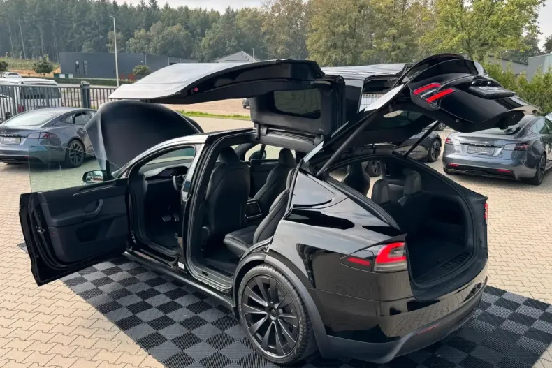 Tesla Model X din 2023 cu 70.010 km - oferta TES175568 - foto 4