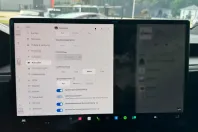 Tesla Model X din 2023 cu 70.010 km - oferta TES175568 - foto 33