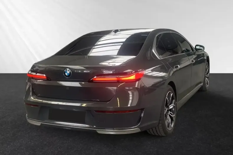 BMW 750 din 2024 cu 38.600 km - oferta BMW175581 - foto 5