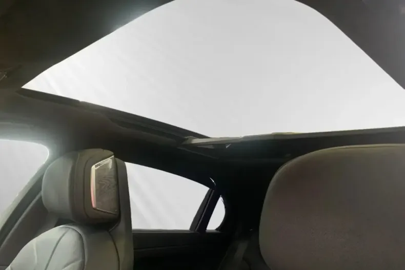 BMW 750 din 2024 cu 38.600 km - oferta BMW175581 - foto 8