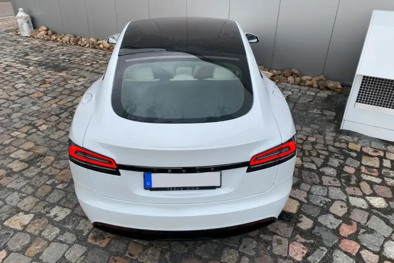 Tesla Model S din 2023 cu 39.999 km - oferta TES175585 - foto 7