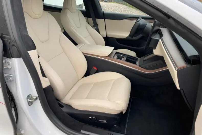 Tesla Model S din 2023 cu 39.999 km - oferta TES175585 - foto 23