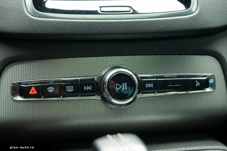 Volvo XC90 din 2021 cu 129.700 km - oferta VOL175588 - foto 21