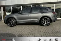 Volkswagen Touareg din 2025 cu 9.986 km - oferta VOL175600 - foto 1