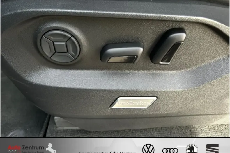 Volkswagen Touareg din 2025 cu 9.986 km - oferta VOL175600 - foto 12