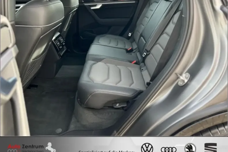 Volkswagen Touareg din 2025 cu 9.986 km - oferta VOL175600 - foto 13