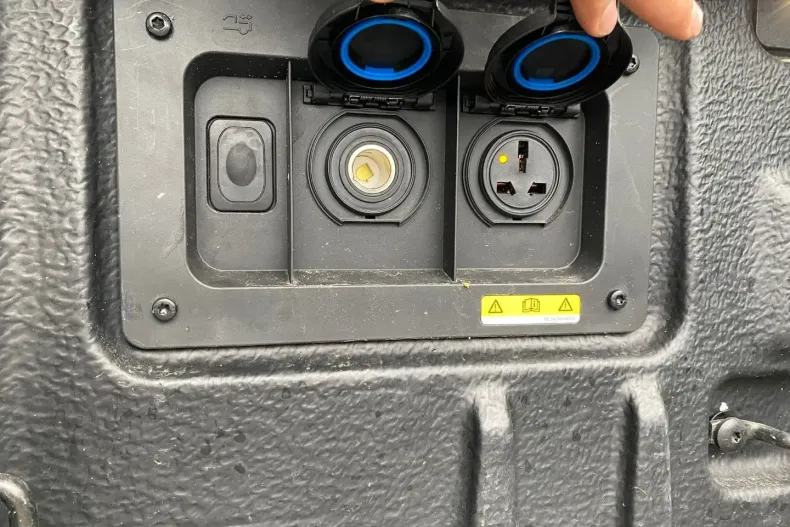 Ford Ranger din 2024 cu 60.100 km - oferta FOR175601 - foto 21