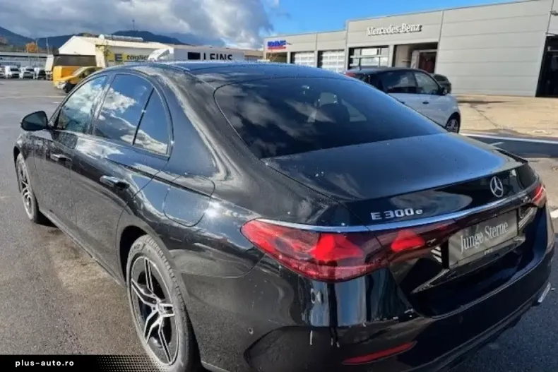Mercedes-Benz E 300 din 2024 cu 60.061 km - oferta MER175602 - foto 6