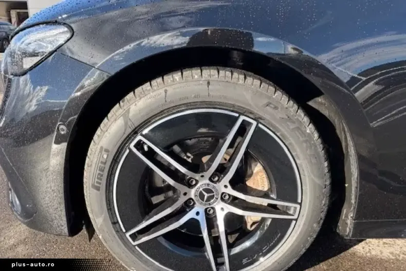 Mercedes-Benz E 300 din 2024 cu 60.061 km - oferta MER175602 - foto 7