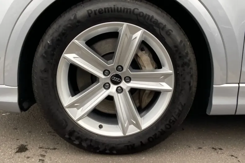 Audi Q8 din 2022 cu 81.120 km - oferta AUD175605 - foto 13