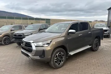 Toyota Hilux din 2022 - oferta TOY175606
