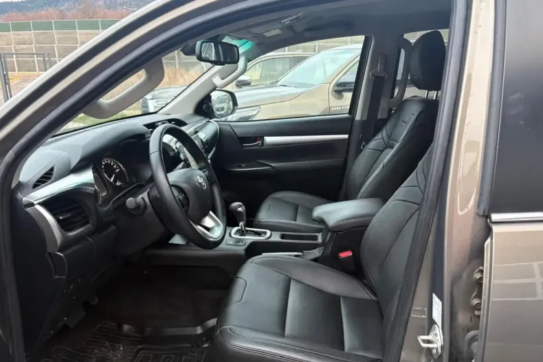 Toyota Hilux din 2022 cu 43.000 km - oferta TOY175606 - foto 7