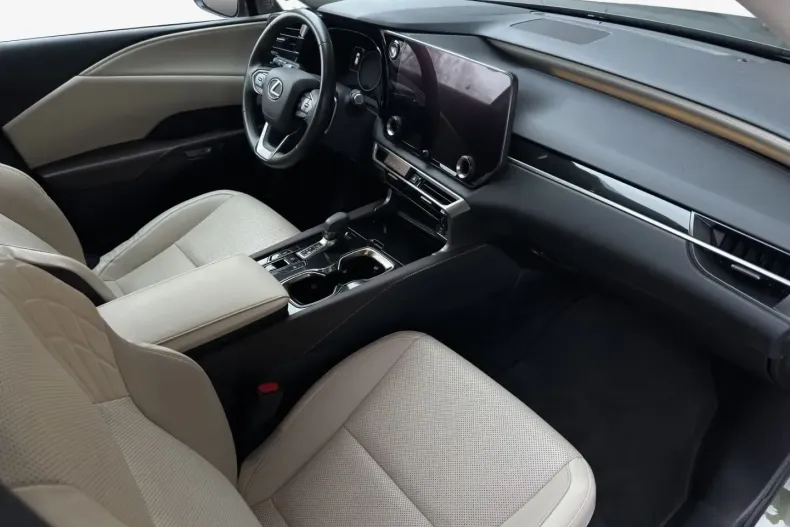 Lexus RX 350 din 2023 cu 64.000 km - oferta LEX175615 - foto 6