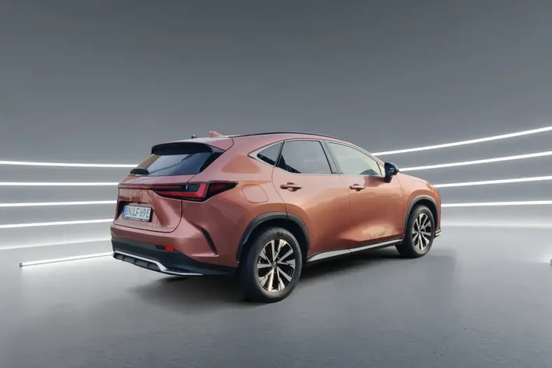 Lexus NX 450h din 2024 cu 15.000 km - oferta LEX175616 - foto 5