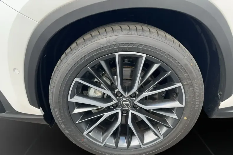 Lexus NX 450h din 2024 cu 17.500 km - oferta LEX175619 - foto 21