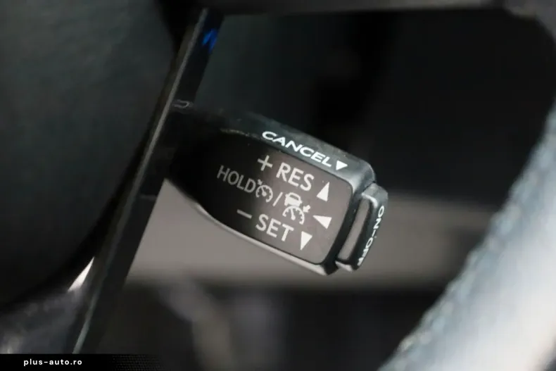 Toyota Hilux din 2023 cu 34.170 km - oferta TOY175623 - foto 18