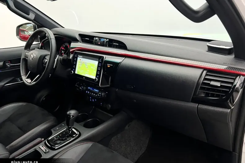 Toyota Hilux din 2024 cu 23.000 km - oferta TOY175624 - foto 11