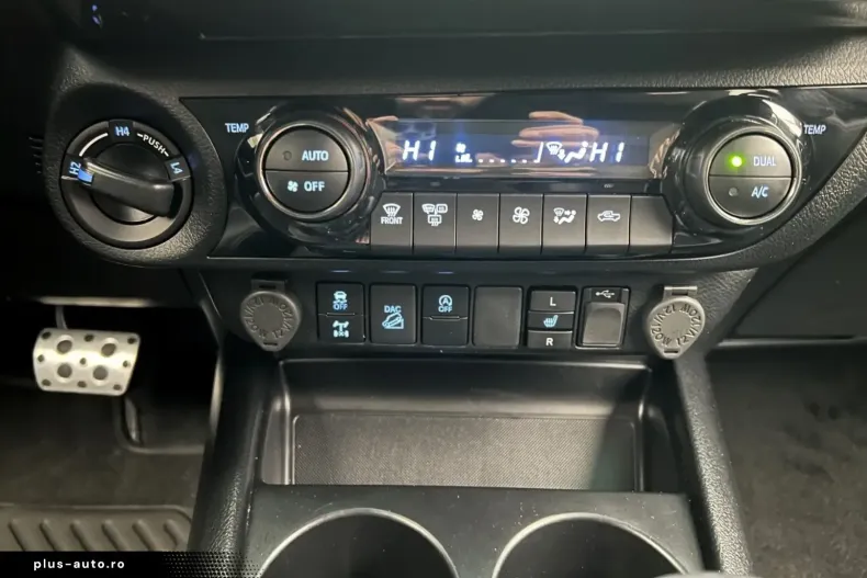 Toyota Hilux din 2024 cu 23.000 km - oferta TOY175624 - foto 15