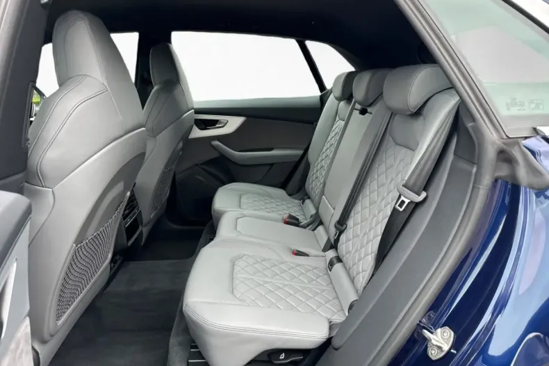 Audi Q8 din 2022 cu 84.635 km - oferta AUD175625 - foto 12