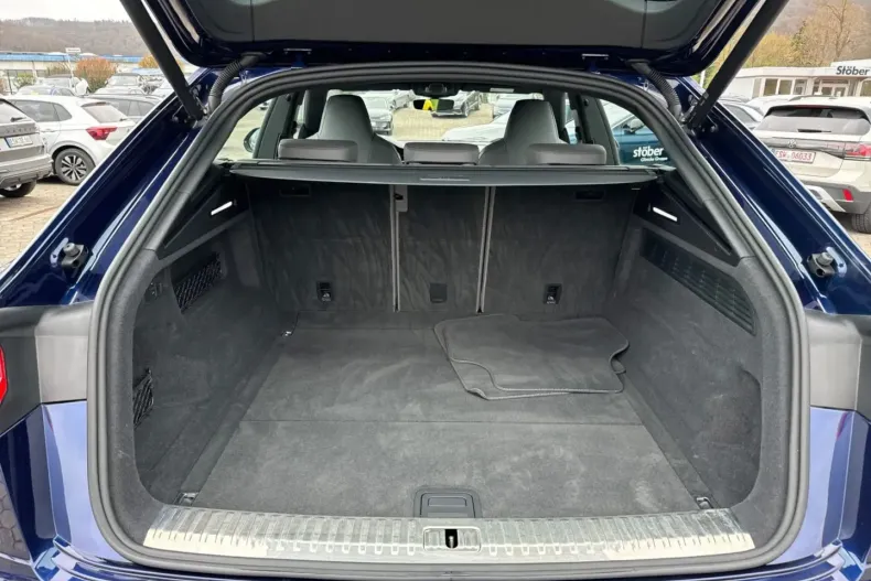 Audi Q8 din 2022 cu 84.635 km - oferta AUD175625 - foto 13