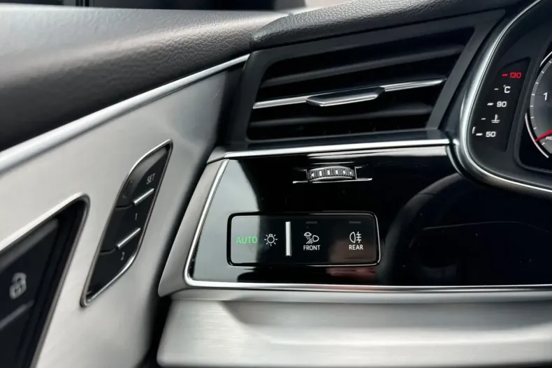 Audi Q8 din 2022 cu 84.635 km - oferta AUD175625 - foto 19