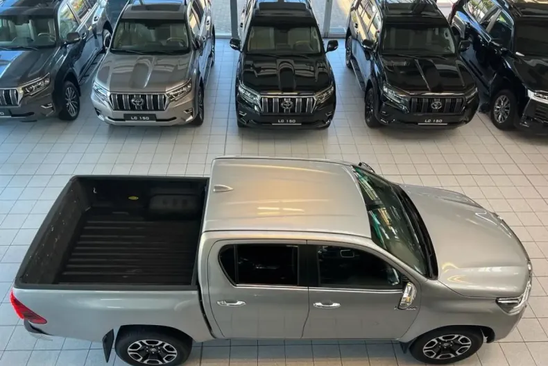 Toyota Hilux din 2023 cu 41.275 km - oferta TOY175629 - foto 6