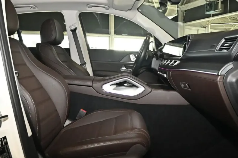 Mercedes-Benz GLE 400 din 2024 cu 25.500 km - oferta MER175633 - foto 2