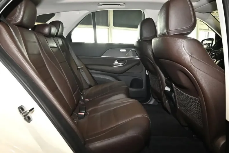 Mercedes-Benz GLE 400 din 2024 cu 25.500 km - oferta MER175633 - foto 3