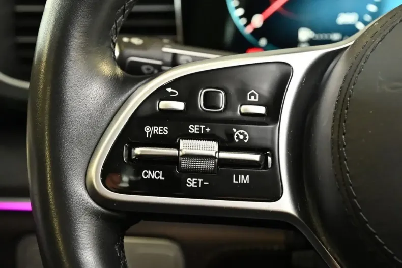 Mercedes-Benz GLE 400 din 2024 cu 25.500 km - oferta MER175633 - foto 14