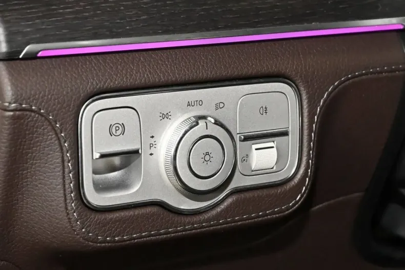 Mercedes-Benz GLE 400 din 2024 cu 25.500 km - oferta MER175633 - foto 18