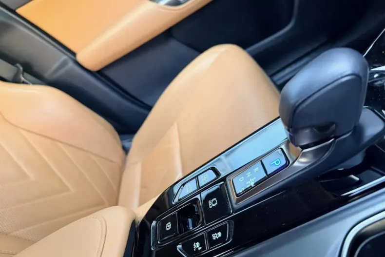 Lexus NX 450h din 2022 cu 46.861 km - oferta LEX175635 - foto 12