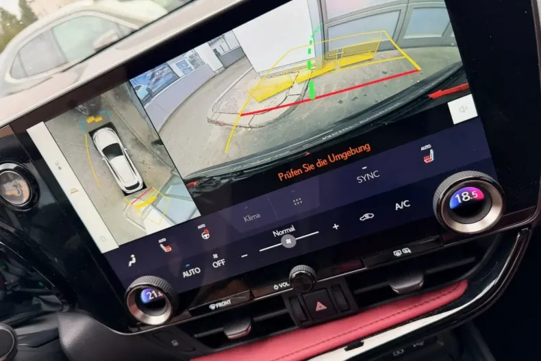 Lexus NX 450h din 2022 cu 47.156 km - oferta LEX175640 - foto 11