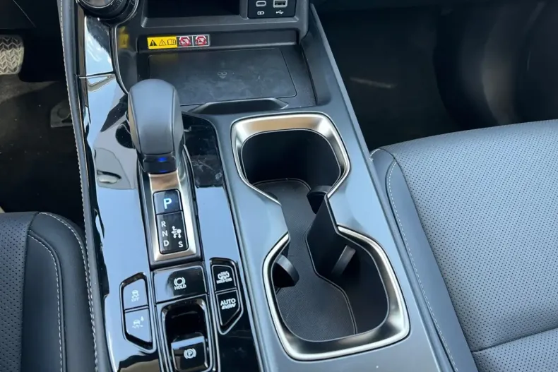 Lexus NX 450h din 2025 cu 14.282 km - oferta LEX175641 - foto 20