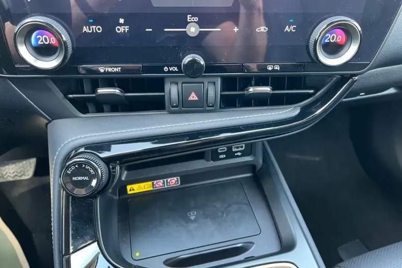 Lexus NX 450h din 2025 cu 14.282 km - oferta LEX175641 - foto 21