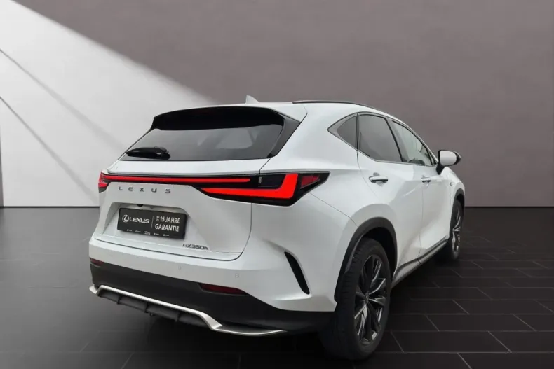 Lexus NX 350h din 2023 cu 31.310 km - oferta LEX175644 - foto 6