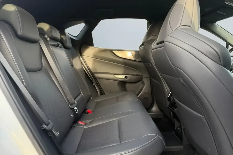 Lexus NX 450h din 2024 cu 46.000 km - oferta LEX175645 - foto 19