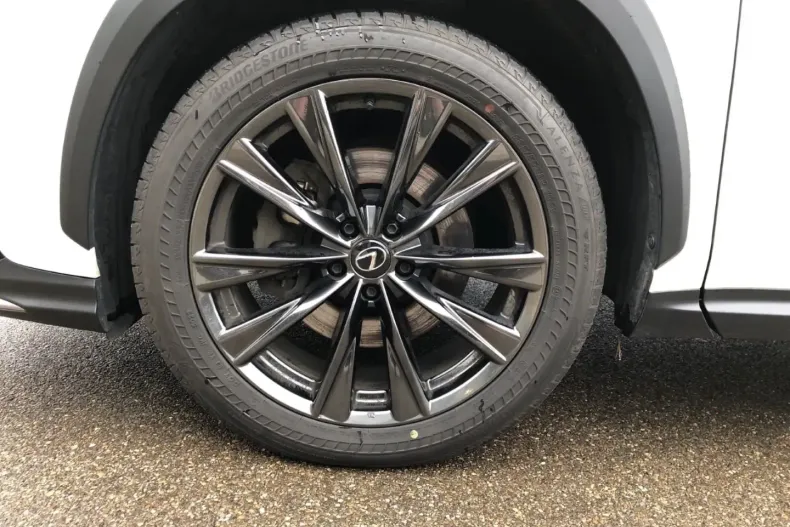 Lexus NX 450h din 2024 cu 58.200 km - oferta LEX175646 - foto 9