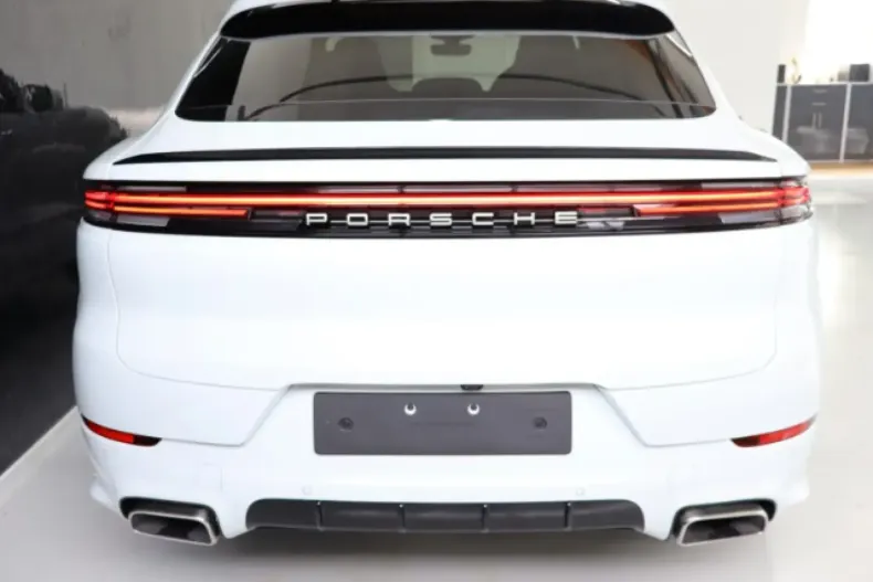 Porsche Cayenne din 2026 cu 100 km - oferta POR175651 - foto 6