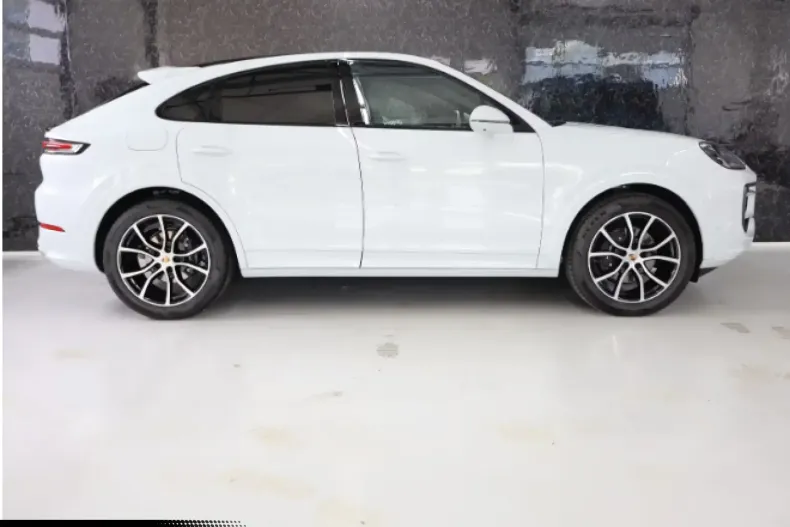Porsche Cayenne din 2026 cu 100 km - oferta POR175651 - foto 7