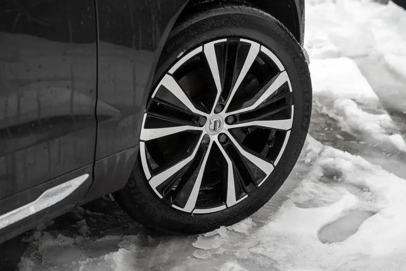 Volvo XC60 din 2022 cu 73.300 km - oferta VOL175653 - foto 5