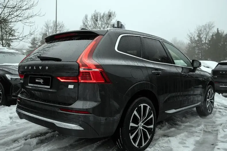 Volvo XC60 din 2022 cu 73.300 km - oferta VOL175653 - foto 7