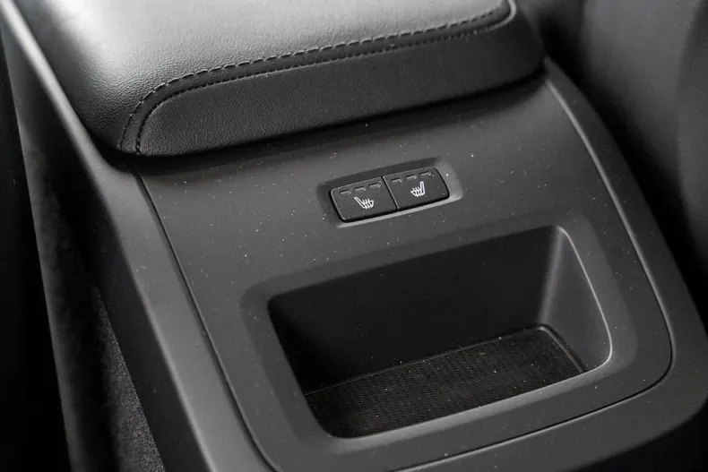 Volvo XC60 din 2022 cu 73.300 km - oferta VOL175653 - foto 9