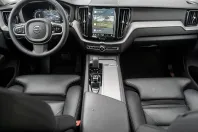 Volvo XC60 din 2022 cu 73.300 km - oferta VOL175653 - foto 10
