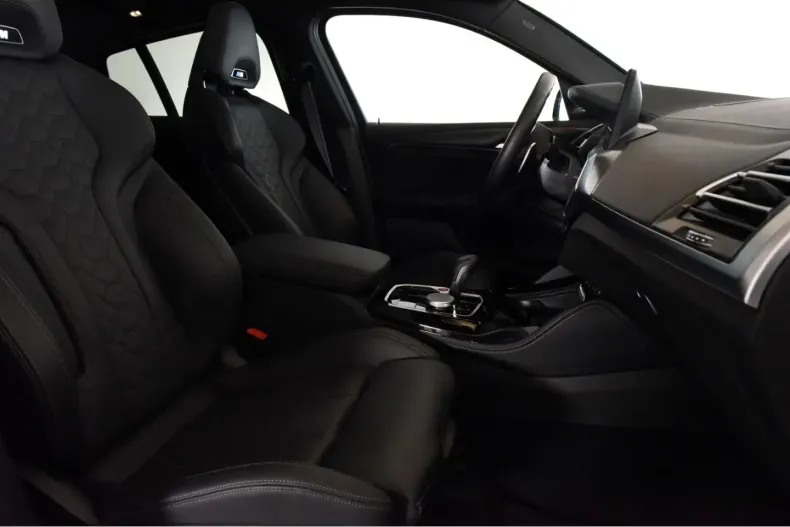 BMW X4 M din 2024 cu 9.463 km - oferta BMW175659 - foto 7