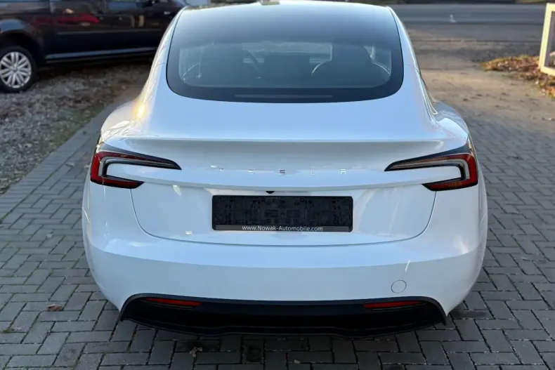 Tesla Model 3 din 2023 cu 47.000 km - oferta TES175671 - foto 6